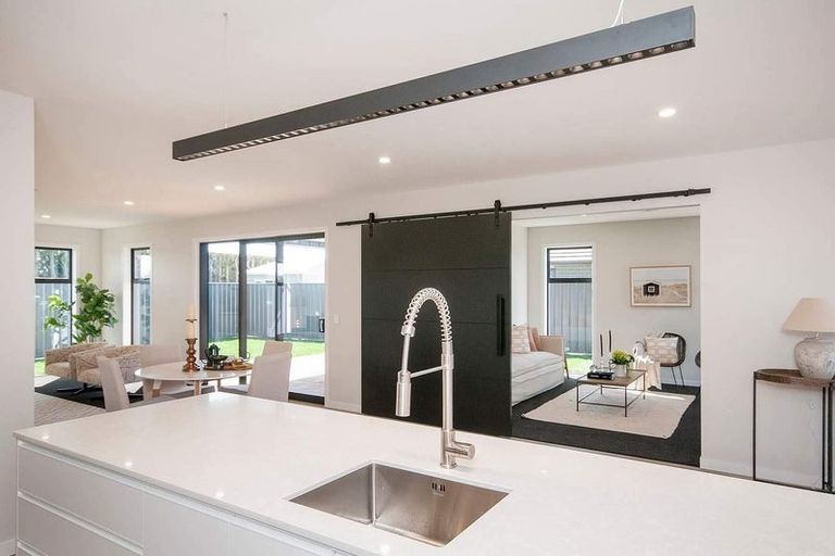 Photo of property in 31 Wai Whatu Street, Meeanee, Napier, 4110