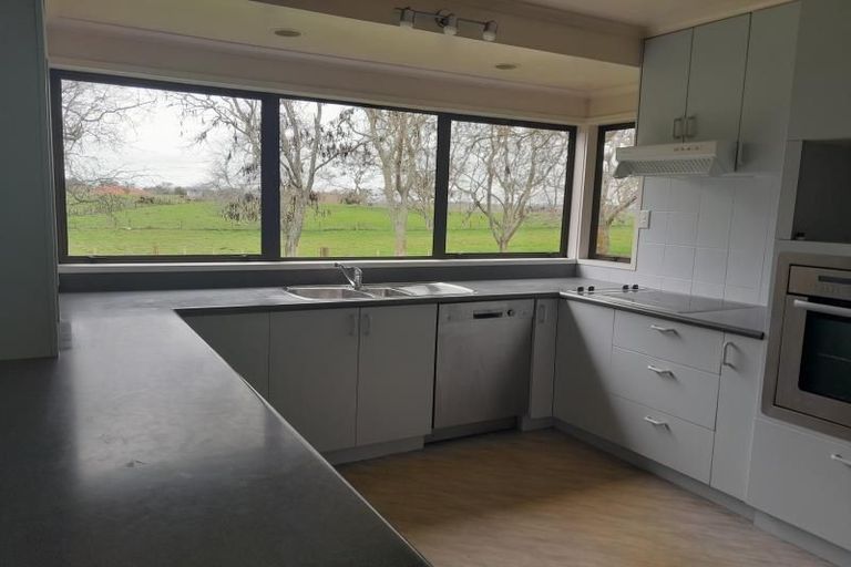 Photo of property in 20 Bungard Road, Karaka, Papakura, 2580