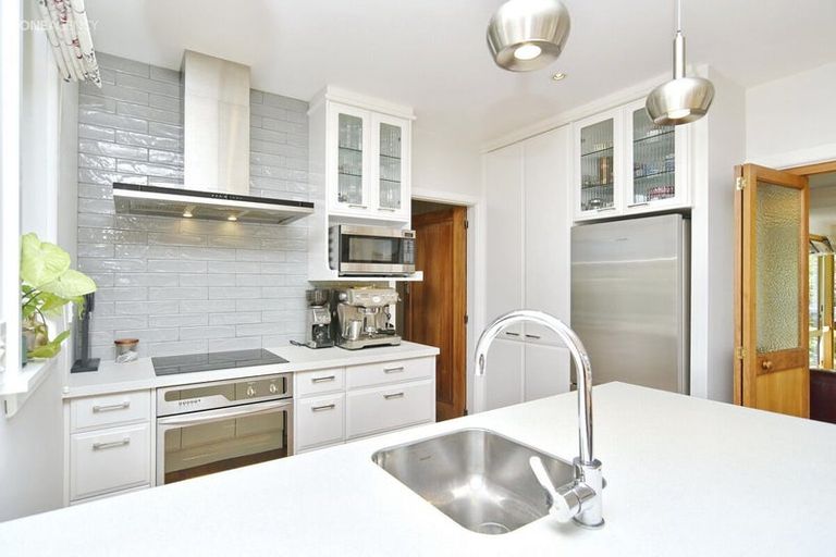 Photo of property in 222 Knowles Street, St Albans, Christchurch, 8052