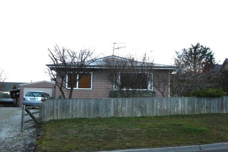 Photo of property in 28 Cornwall Street, Arrowtown, 9302
