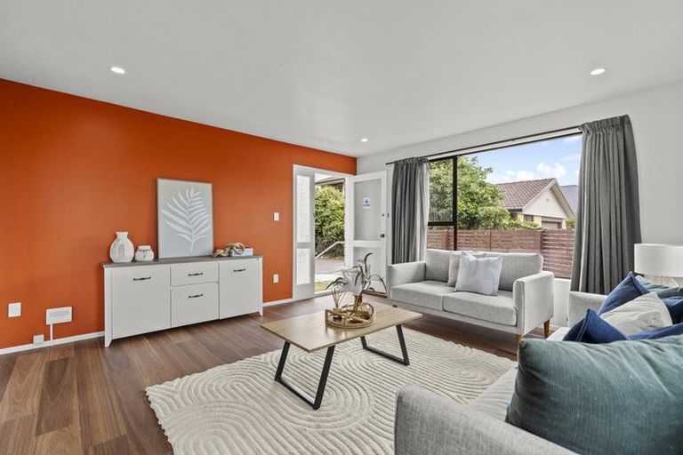 Photo of property in 1/22 Camrose Place, Ilam, Christchurch, 8041