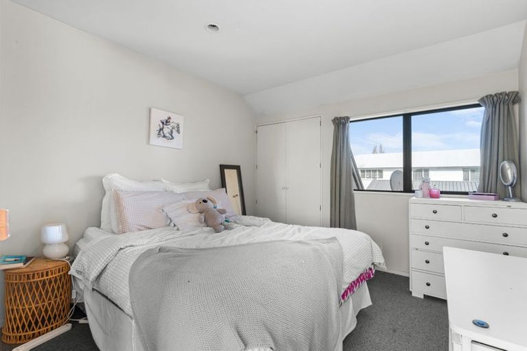 Photo of property in 1/78 Grahams Road, Burnside, Christchurch, 8041