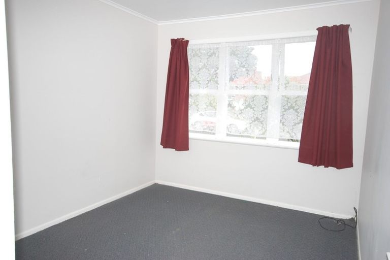Photo of property in 9 Aronui Terrace, Kelston, Auckland, 0602