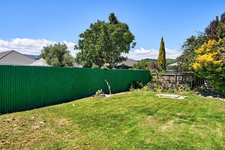 Photo of property in 7 Massey Street, Elderslea, Upper Hutt, 5018