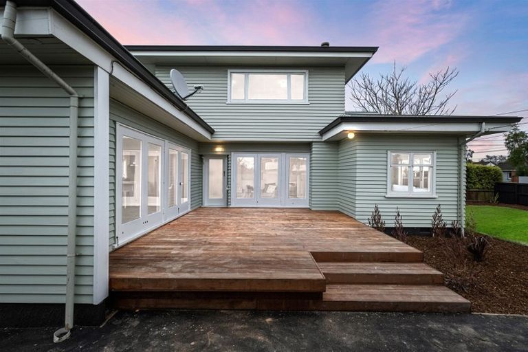 Photo of property in 230 Knowles Street, St Albans, Christchurch, 8052