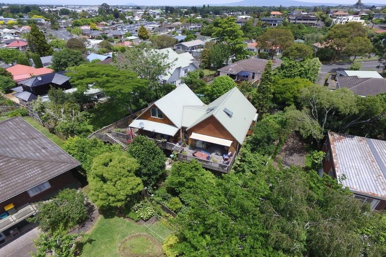 Photo of property in 10a Ridout Street, Maeroa, Hamilton, 3200