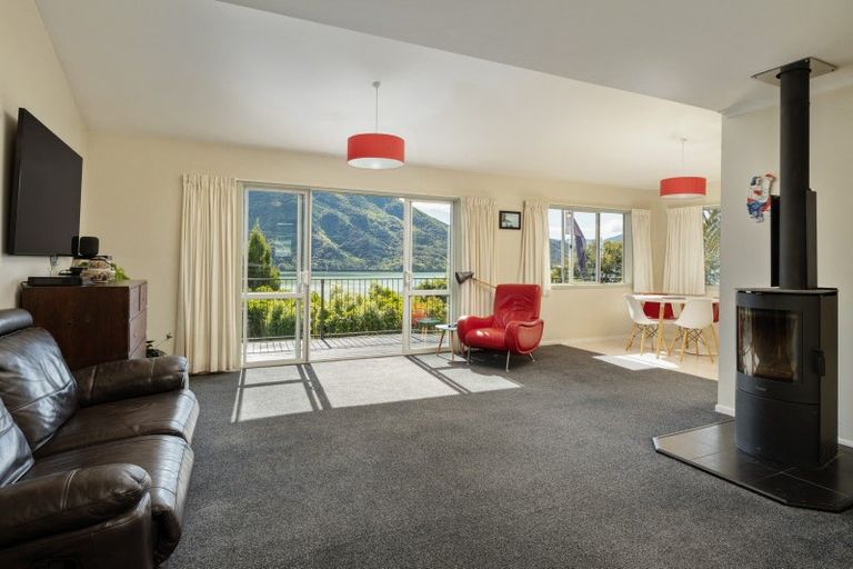 Photo of property in 69 Moenui Road, Havelock, Picton, 7281