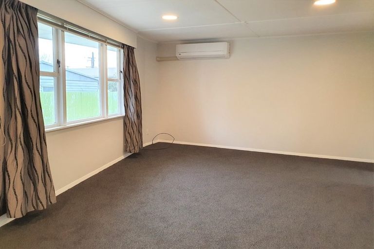 Photo of property in 3/39 Tararua Street, Trentham, Upper Hutt, 5018
