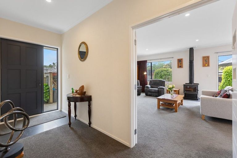 Photo of property in 14 Annandale Street, Lynmouth, New Plymouth, 4310