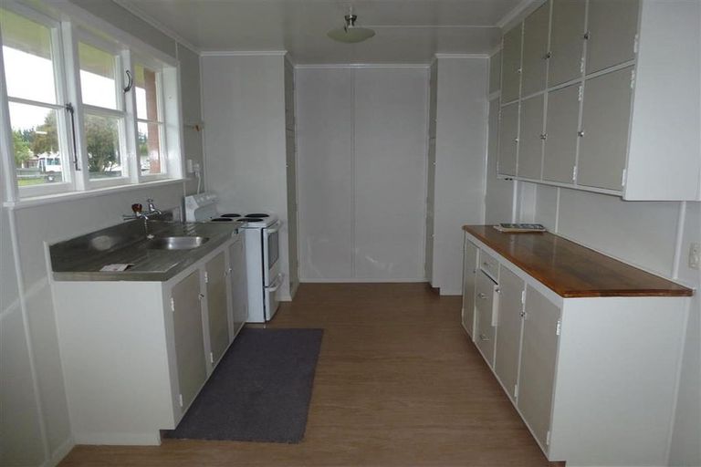 Photo of property in 73 Taumaihi Street, Bulls, 4818