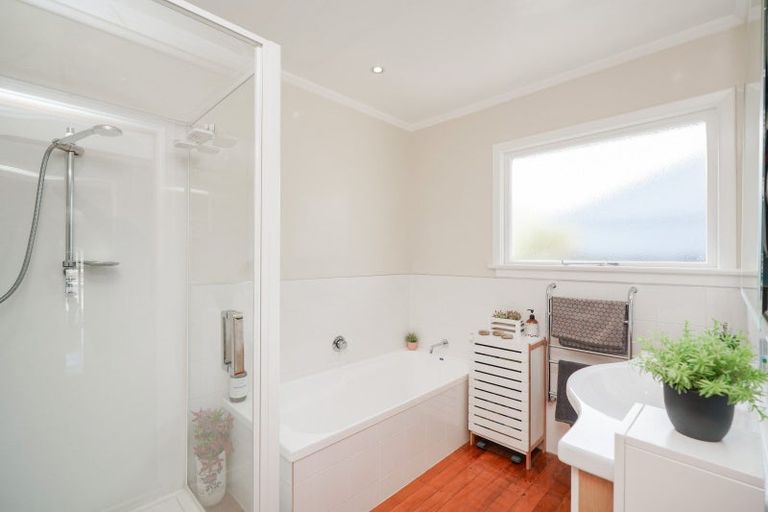 Photo of property in 28 Cruickshank Crescent, Rosedale, Invercargill, 9810