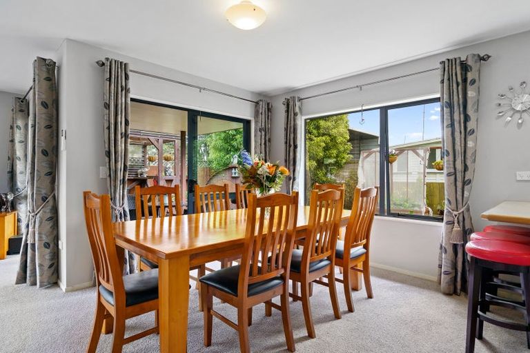 Photo of property in 142a Shakespeare Street, Leamington, Cambridge, 3432