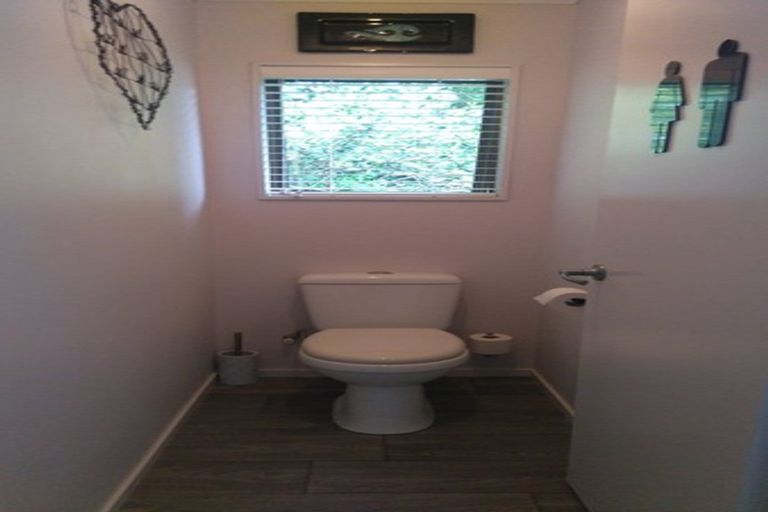 Photo of property in 1/99 Stredwick Drive, Torbay, Auckland, 0630