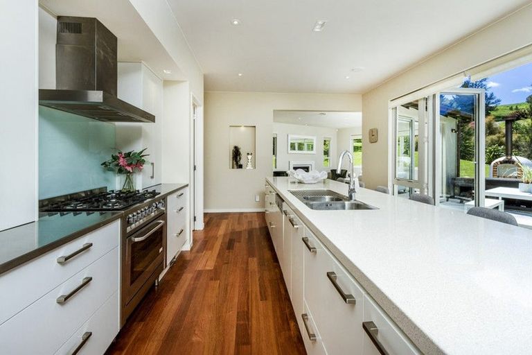 Photo of property in 52 Rautahi Terrace, Redvale, Albany, 0792