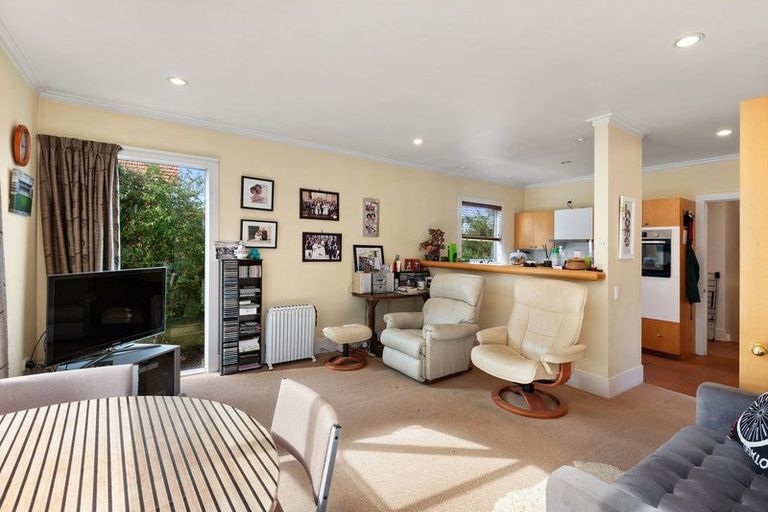 Photo of property in 18 Fifield Street, Roslyn, Dunedin, 9010