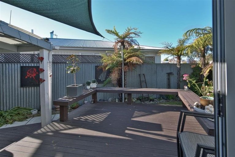Photo of property in 7 Rochester Street, Tamatea, Napier, 4112