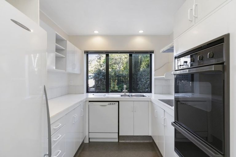 Photo of property in 14/14 Harriett Street, Thorndon, Wellington, 6011