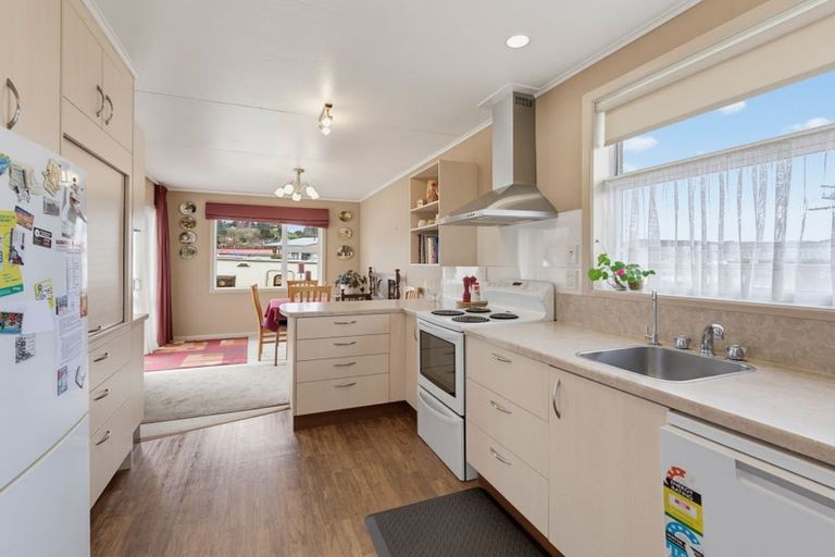 Photo of property in 4 Charles Street, East Gore, Gore, 9710