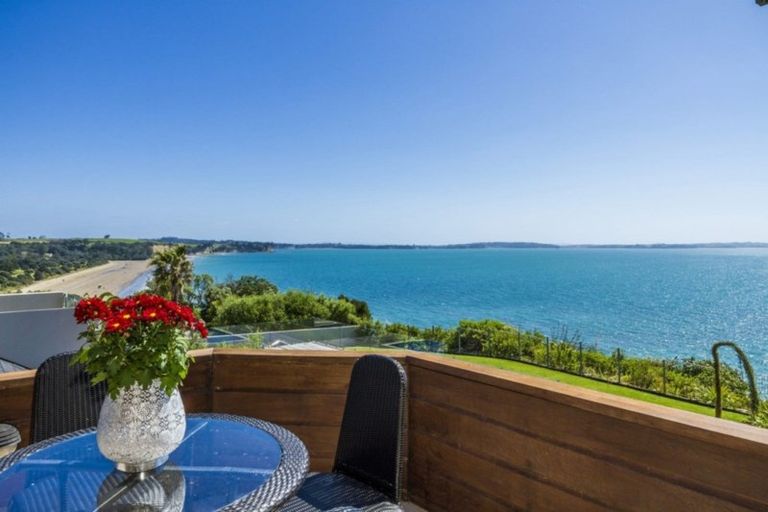 Photo of property in 1 Gilberd Place, Torbay, Auckland, 0630