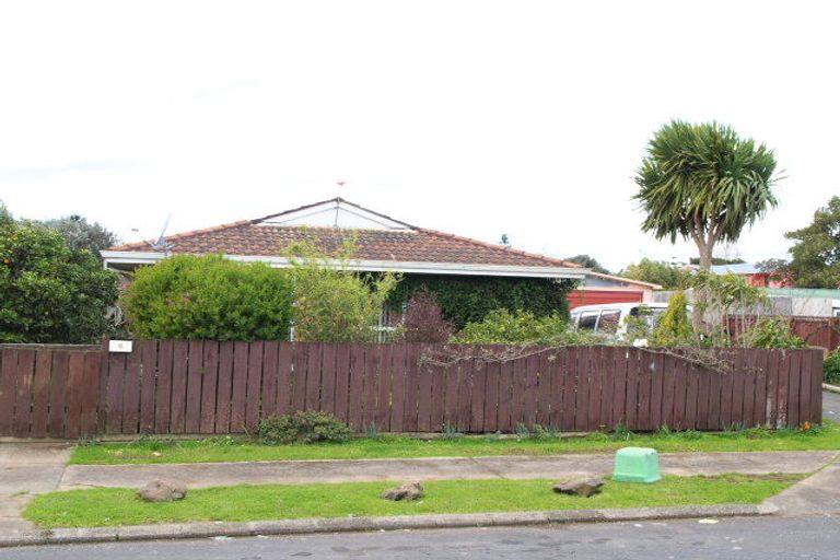 Photo of property in 6 Agar Place, Favona, Auckland, 2024