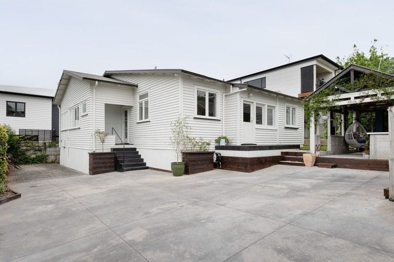 Photo of property in 24a Hunter Street, Hamilton Lake, Hamilton, 3204