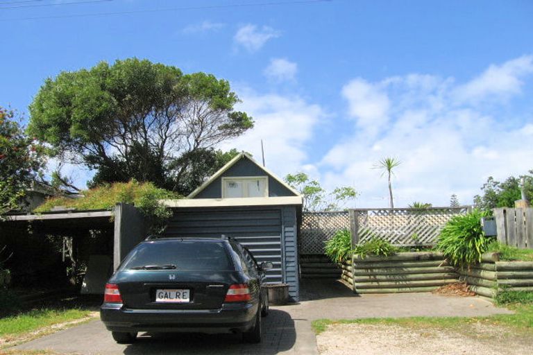 Photo of property in 17 Douglas Street, Okitu, Gisborne, 4010