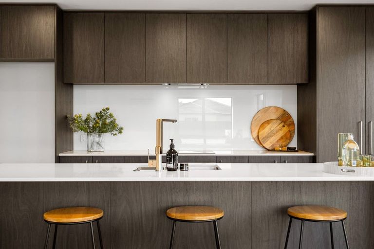 Photo of property in 6/102 Eriksen Road, Te Awa, Napier, 4110