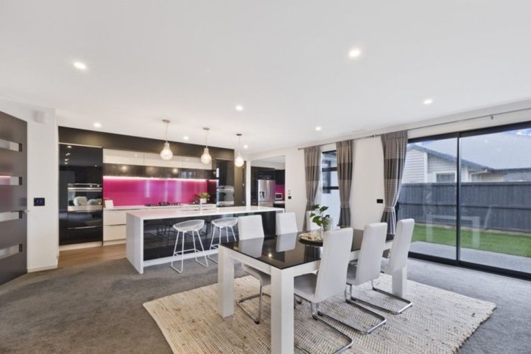 Photo of property in 2 Josephine Crescent, Aidanfield, Christchurch, 8025