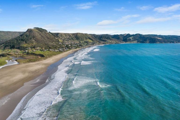 Photo of property in 10 Korora Street, Ahipara, Kaitaia, 0481