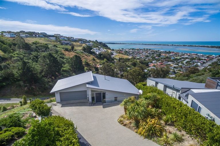 Photo of property in 12 Mandalay Lane, Redcliffs, Christchurch, 8081