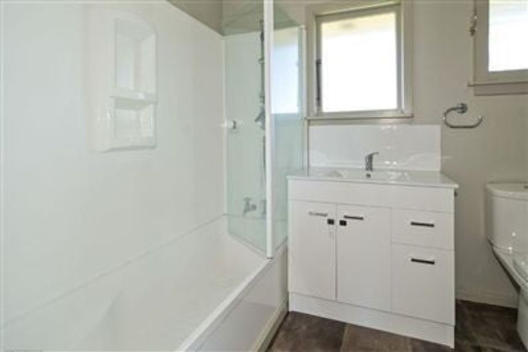 Photo of property in 23 Glencoe Street, Burnside, Christchurch, 8053