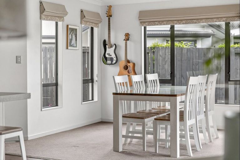 Photo of property in 65 Oaklands Drive, Cambridge, 3434