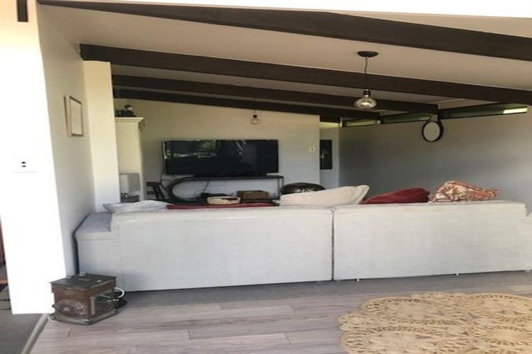 Photo of property in 65 Cannon Hill Crescent, Mount Pleasant, Christchurch, 8081