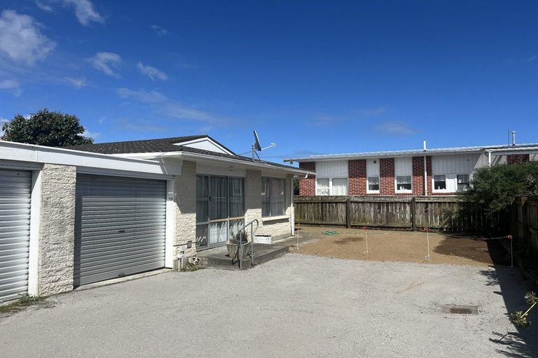 Photo of property in 10 Winiata Place, Otaki, 5512