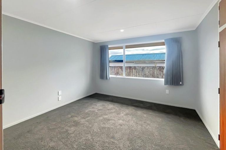Photo of property in 15 College Street, Awapuni, Palmerston North, 4412