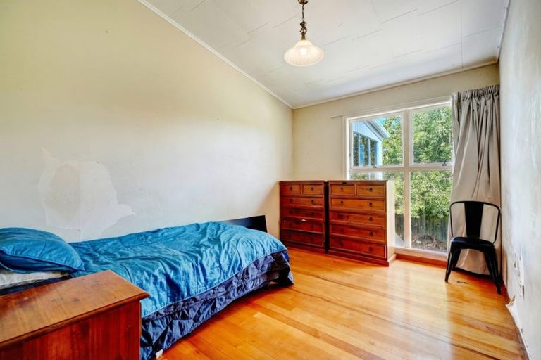 Photo of property in 19 Chorley Avenue, Massey, Auckland, 0614