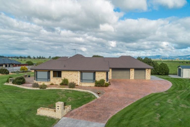 Photo of property in 18 Harris Place, Ngatea, 3503