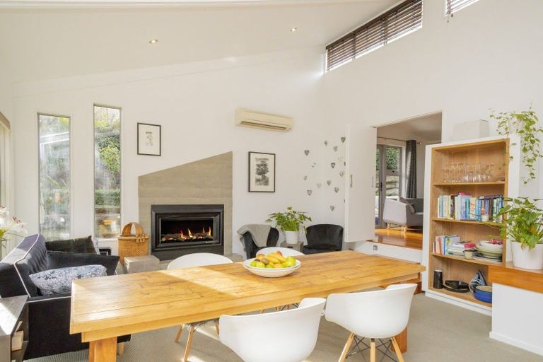 Photo of property in 1 Mcdonnell Road, Arrowtown, 9302