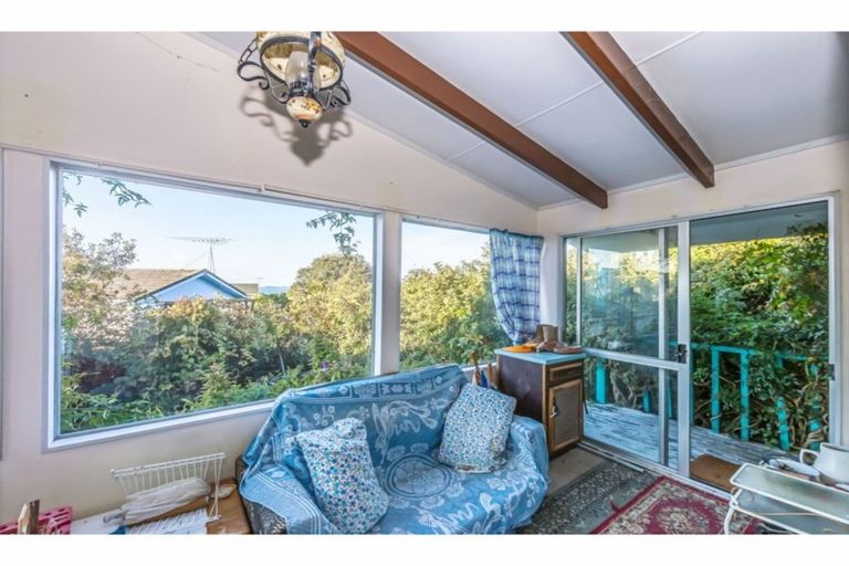 Photo of property in 2 Kawau View Road, Snells Beach, 0920