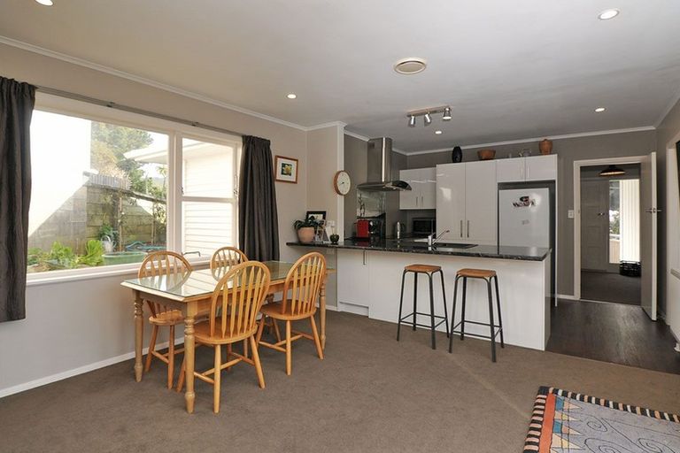 Photo of property in 3 Macaulay Street, Johnsonville, Wellington, 6037