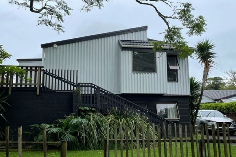 Photo of property in 4 Motuora Road, Manly, Whangaparaoa, 0930