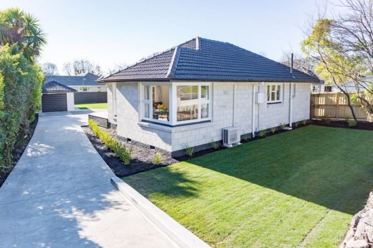 Photo of property in 23 Centaurus Road, Cashmere, Christchurch, 8022