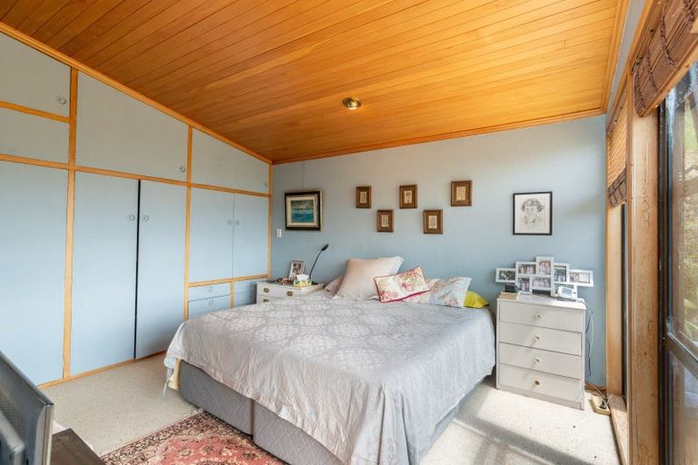 Photo of property in 21 Raroa Place, Pukerua Bay, 5026