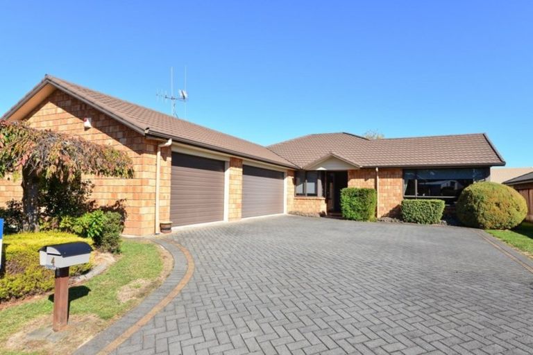 Photo of property in 4 Glengoyne Place, Rototuna, Hamilton, 3210