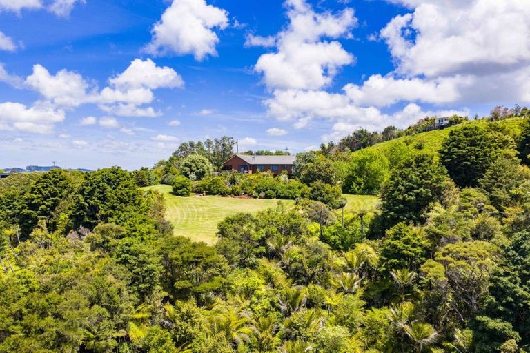 Photo of property in 35 Lawrence Road, Mangawhai, Kaiwaka, 0573