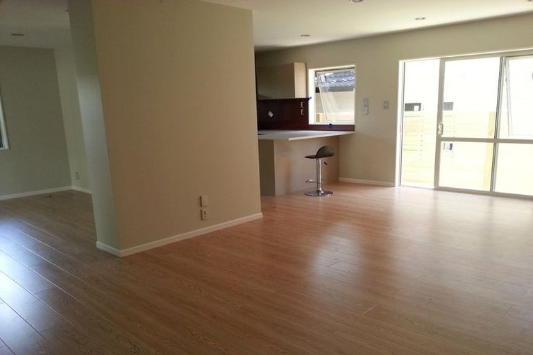 Photo of property in 21c Kerswill Place, Pakuranga, Auckland, 2010