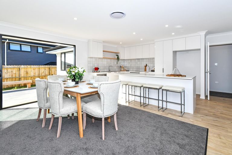 Photo of property in 20b Reidy Place, Pukekohe, 2120