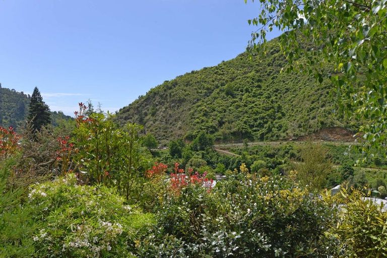 Photo of property in 73 Robinson Road, The Brook, Nelson, 7010