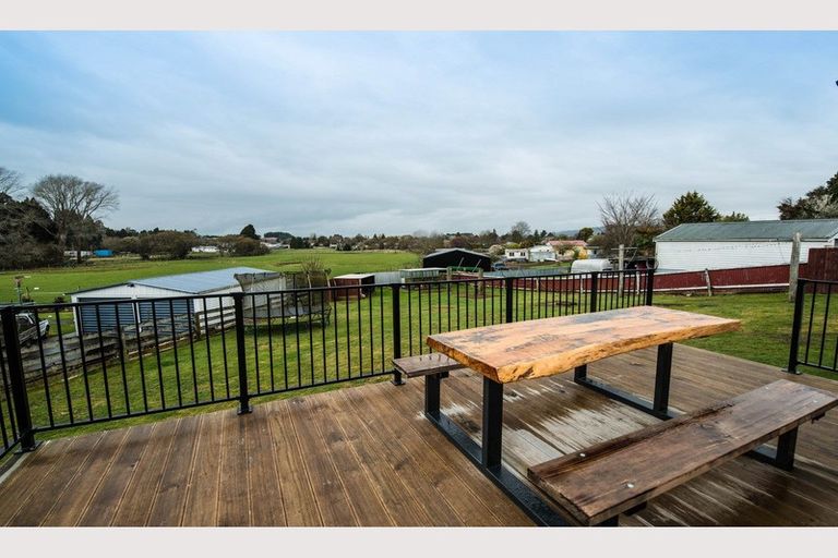 Photo of property in 15 Hukaroa Road, Raetihi, 4632