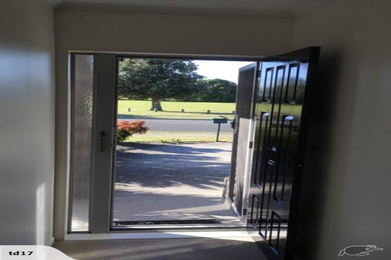 Photo of property in 11a Hibiscus Avenue, Mount Maunganui, 3116